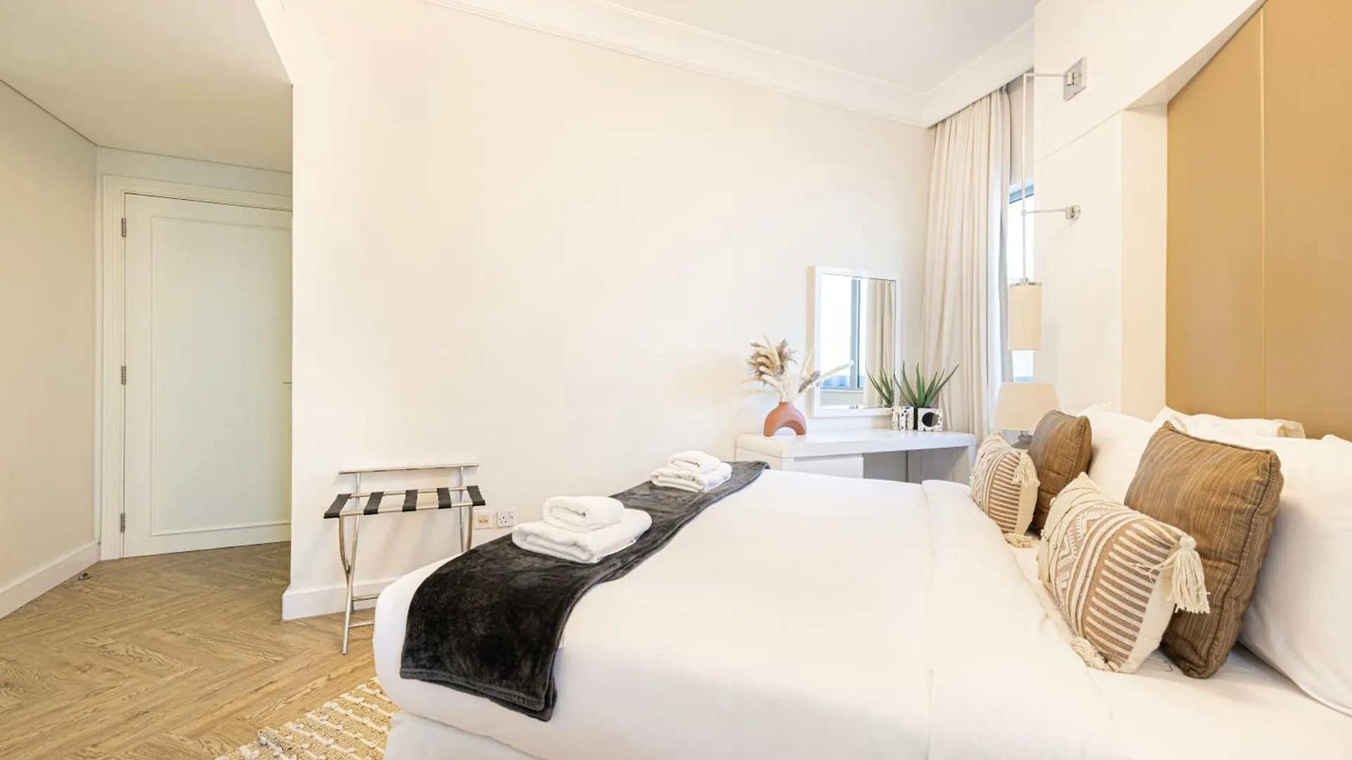 Damac Maison Mall Street 2 Bedroom Upgraded Apartment Dubaj 0*,